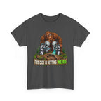 This Case Is Getting Weird Bigfoot & Alien Funny Graphic T-Shirt