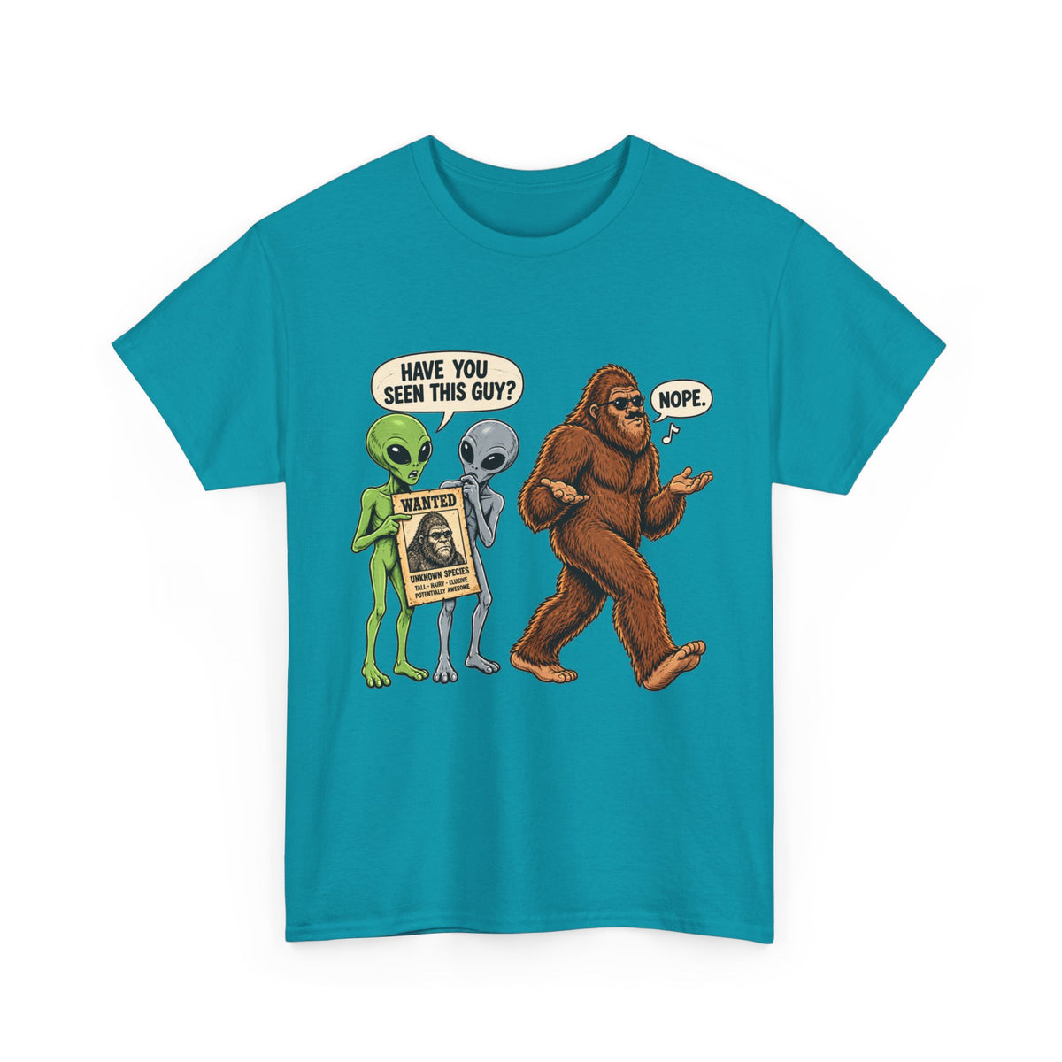 Have You Seen This Guy? Bigfoot and Alien Funny Graphic T-Shirt