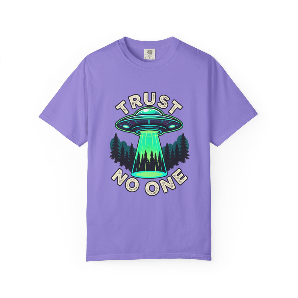 Alien Abduction "Trust No One" T-Shirt