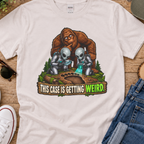 This Case Is Getting Weird Bigfoot & Alien Funny Graphic T-Shirt