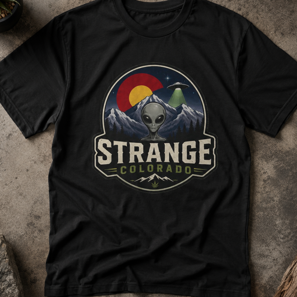 Strange Colorado alien mountains T-Shirt | UFO retro badge tee